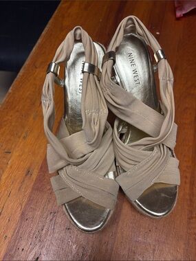 Nine West Beige Twist-Knot Slingback Heels with Gold Footbed